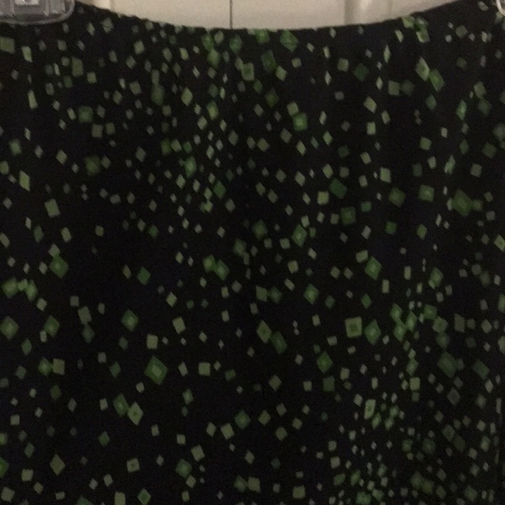Skirt - Picture 2 of 3